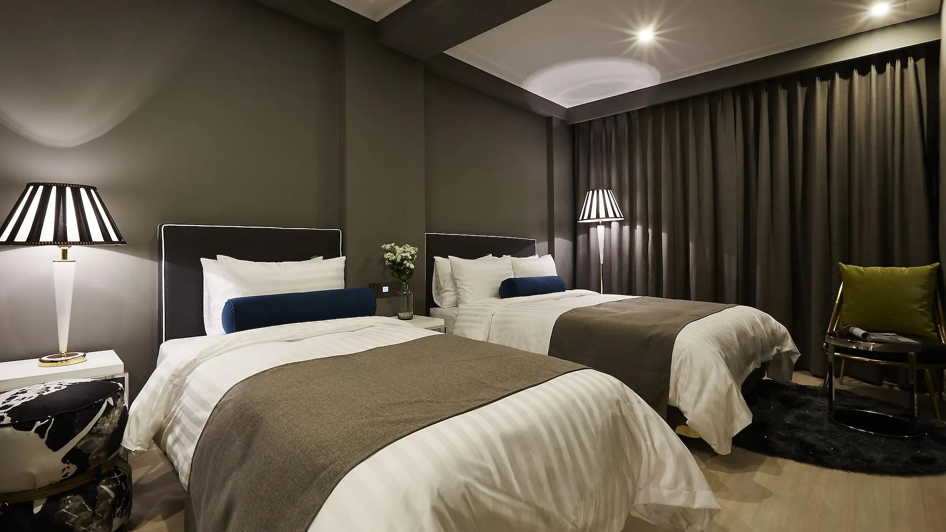 Urban Island Hotel Jeju