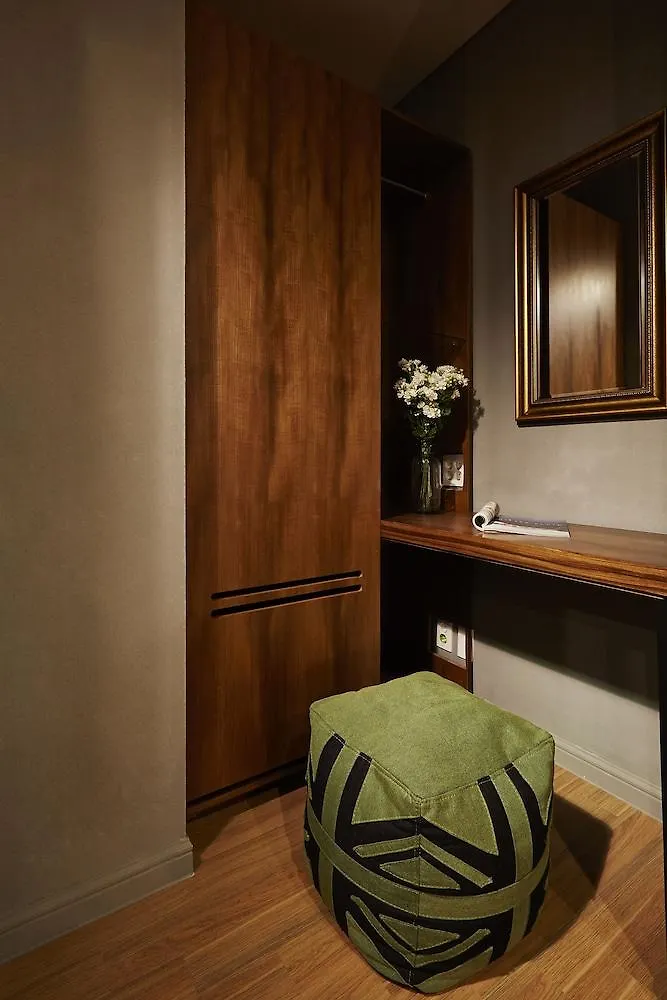 Urban Island Hotel Jeju 4*,